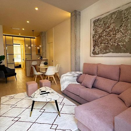 Apartamentos Orilla Del Bernabeu Madrid Bagian luar foto